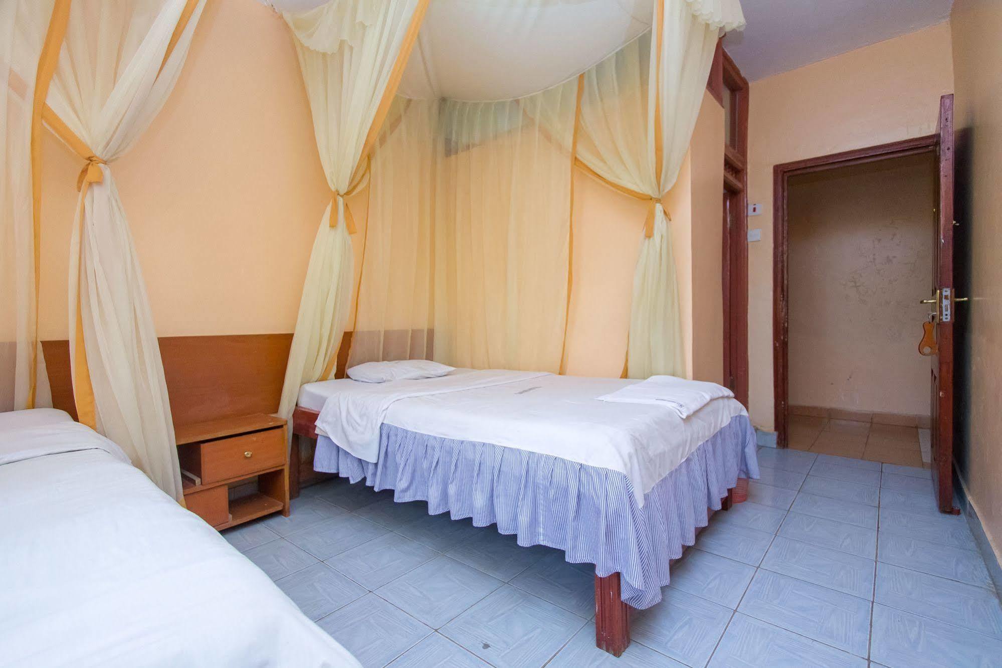 Dafam Hotel Найроби Екстериор снимка
